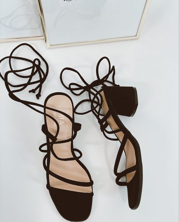 SANDALIAS NAYLA NEGRAS