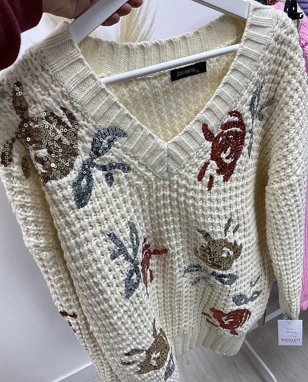 JERSEY BEIGE DETALLES LENTEJUELAS