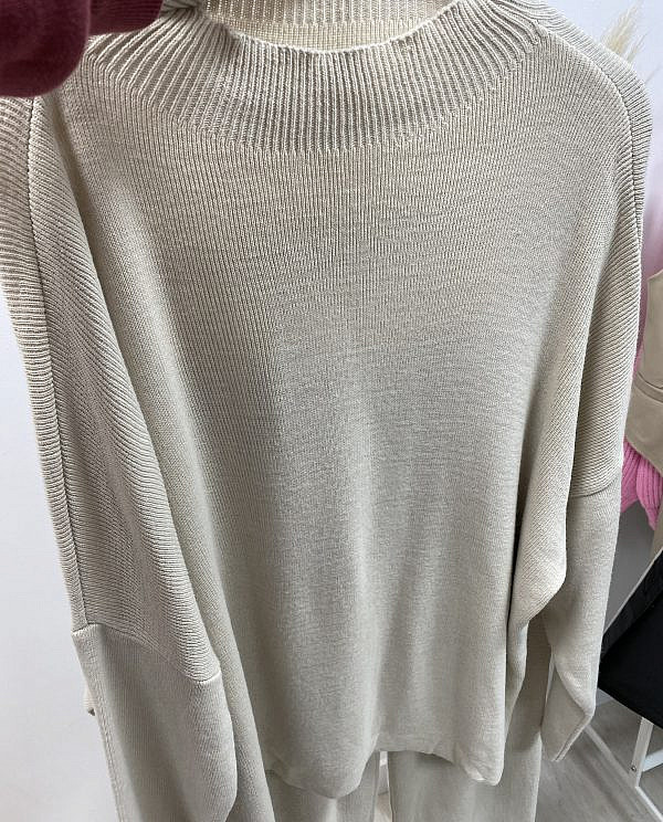 CONJUNTO PUNTO BEIGE