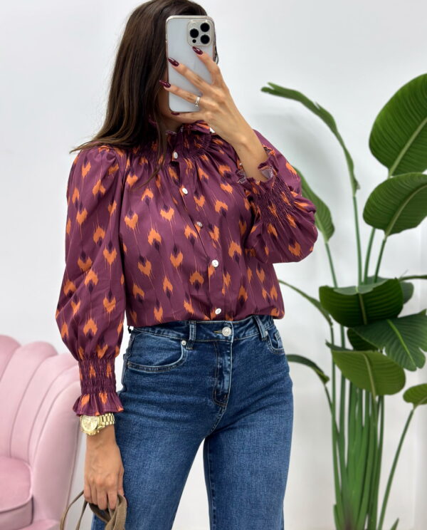 CAMISA CUELLO ESTAMPADA