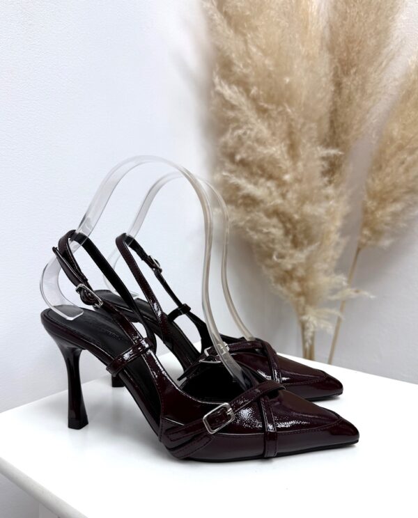 TACÓN HEBILLAS BURDEOS