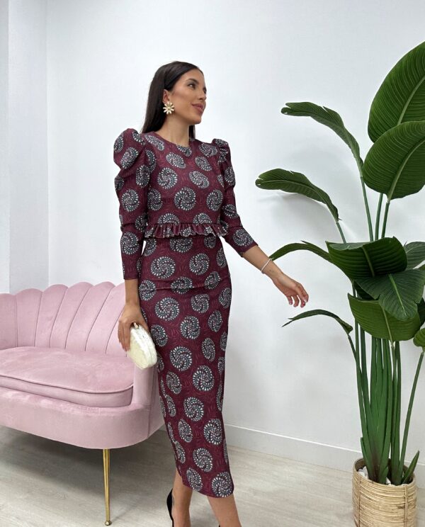 CONJUNTO ARELLANA ESPIRALES BURDEOS