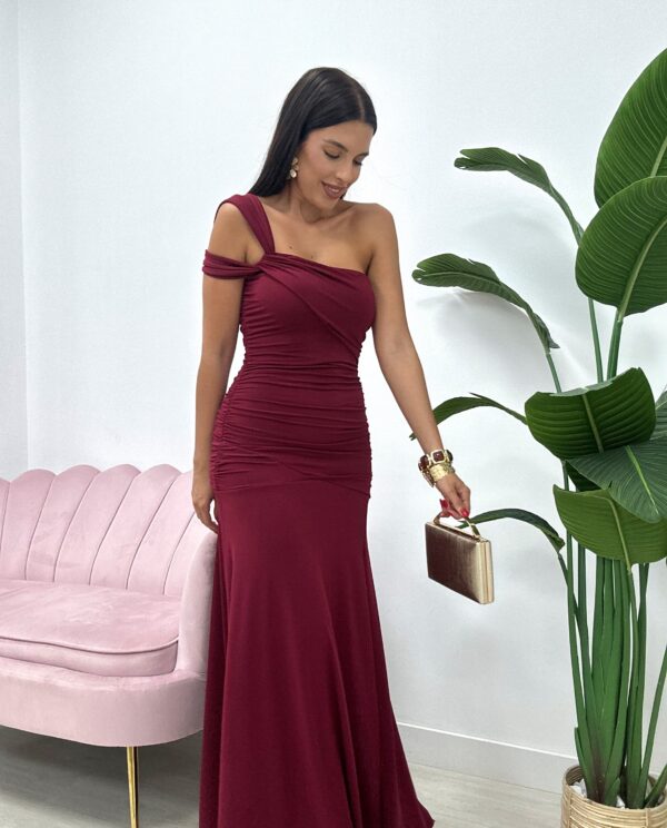 VESTIDO ROSELLO BURDEOS