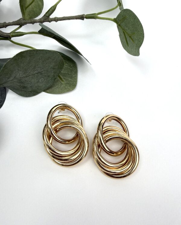 PENDIENTES ANUDADOS DORADO